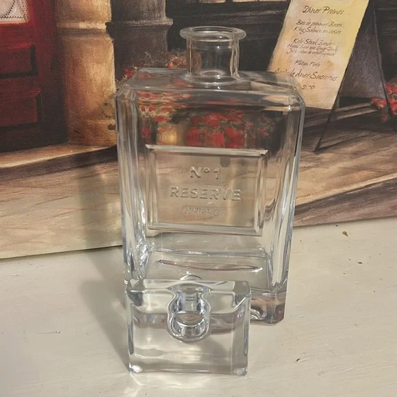 Vintage Reserve 2-piece Glass Decanter